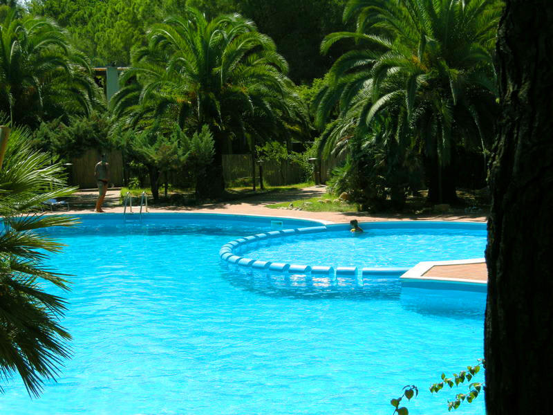 Aparthotel Abbaechelu Santa Margherita di Pula Exterior foto